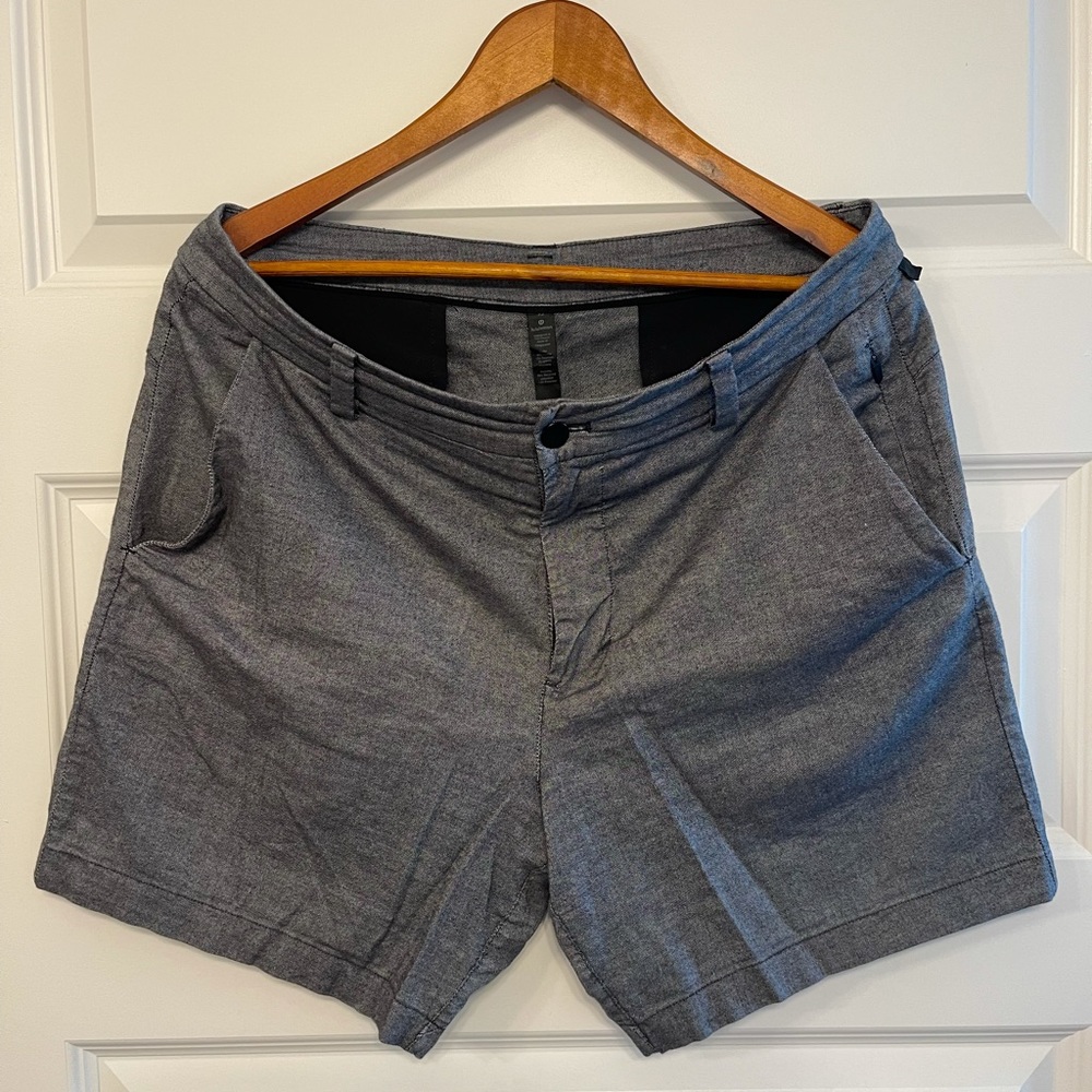 Commission Short Classic 7”